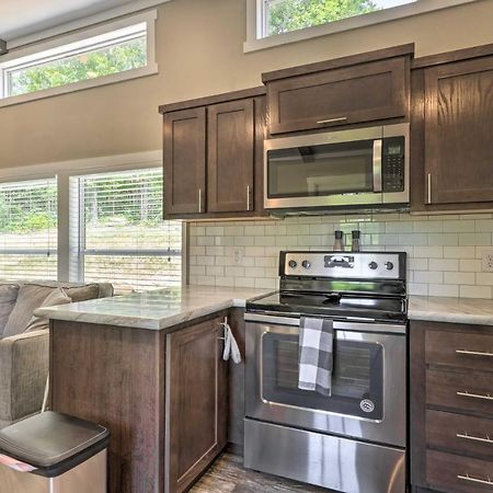 Branson Tiny Home On 52 Acres With Private Lake! エクステリア 写真