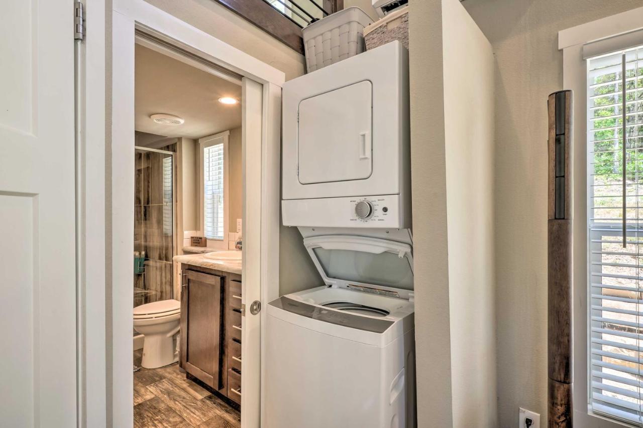 Branson Tiny Home On 52 Acres With Private Lake! エクステリア 写真